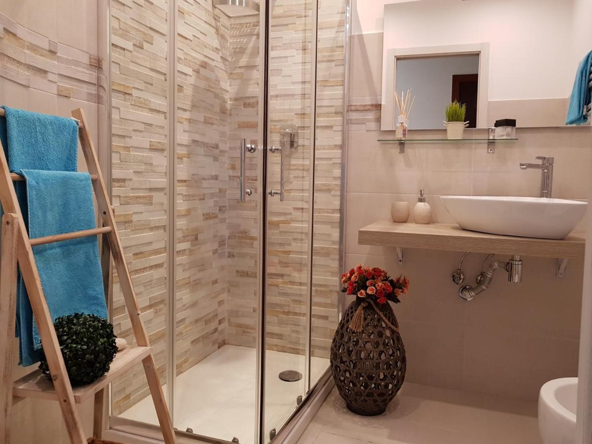 Martin Holiday Apartments Giardini-Naxos Extérieur photo