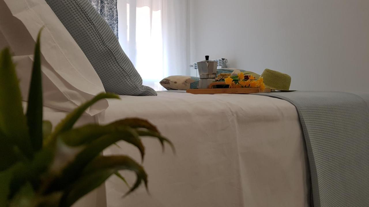 Martin Holiday Apartments Giardini-Naxos Extérieur photo